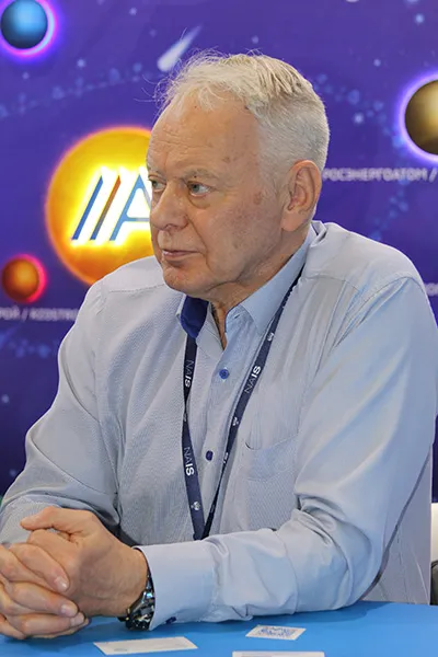 Борис Мартынов